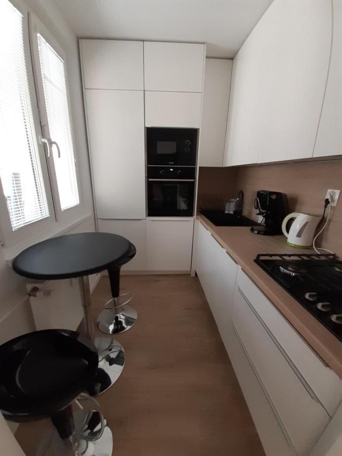 Apartment Klimka With Balcony, Free Wifi And Free Parking บราติสลาวา ภายนอก รูปภาพ