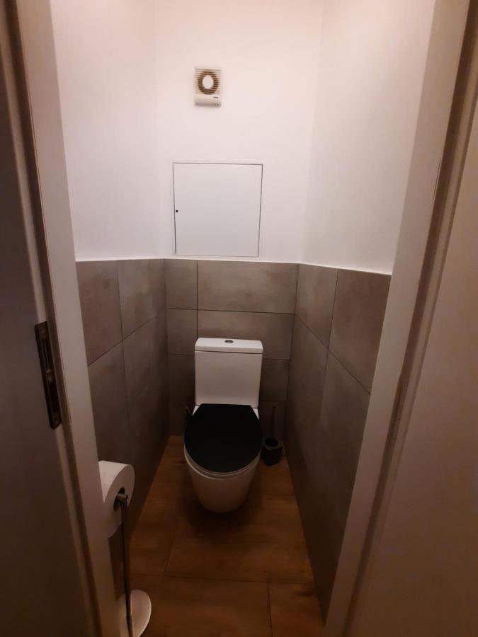 Apartment Klimka With Balcony, Free Wifi And Free Parking บราติสลาวา ภายนอก รูปภาพ